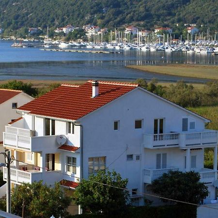 Apartmani Franciska Rab Town Exteriér fotografie