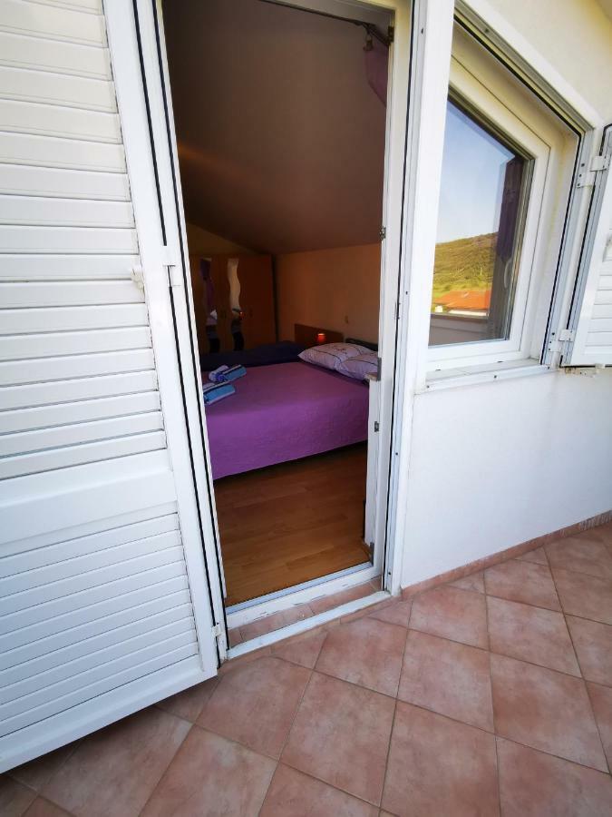 Apartmani Franciska Rab Town Exteriér fotografie