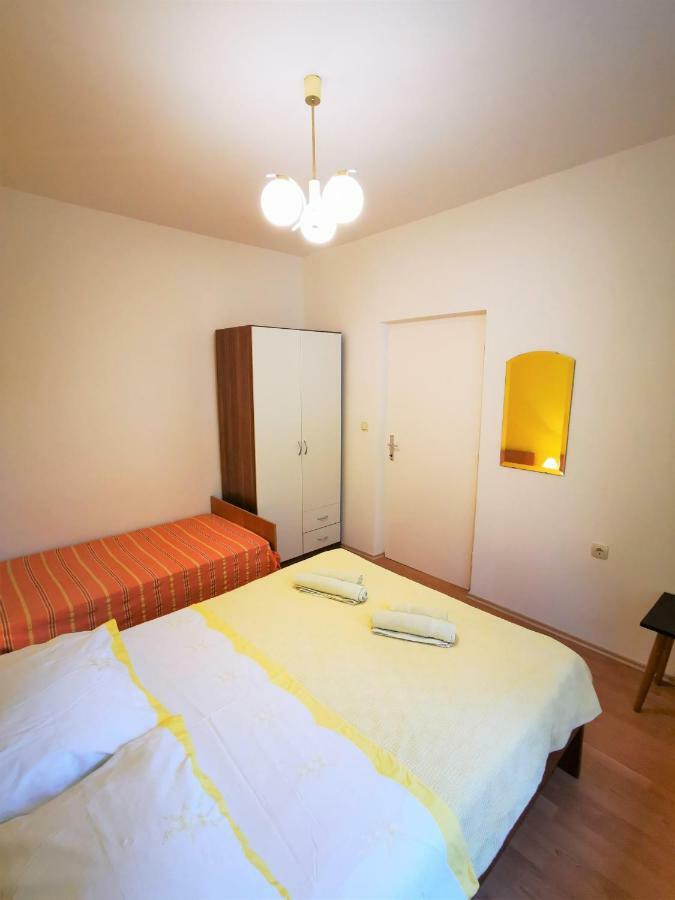 Apartmani Franciska Rab Town Exteriér fotografie